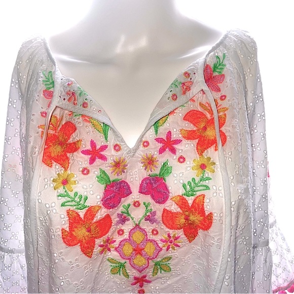 Lilly Pulitzer Morgain White Embroidered Eyelet Top Size XS NWT - Picture 5 of 12
